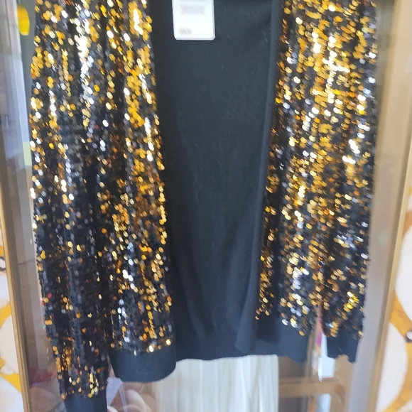 Jacket - Picture 2 of 5